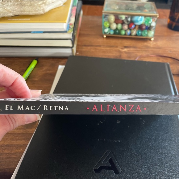 Super rare book - El Mac / Retna - Alianza - Picture 2 of 6